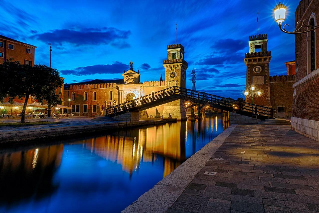 Biennale Ca Dario Apartment Venice Luaran gambar