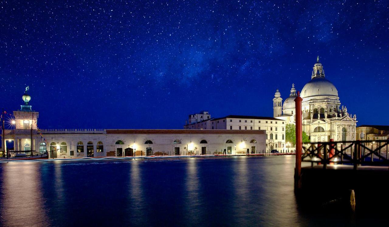 Biennale Ca Dario Apartment Venice Luaran gambar