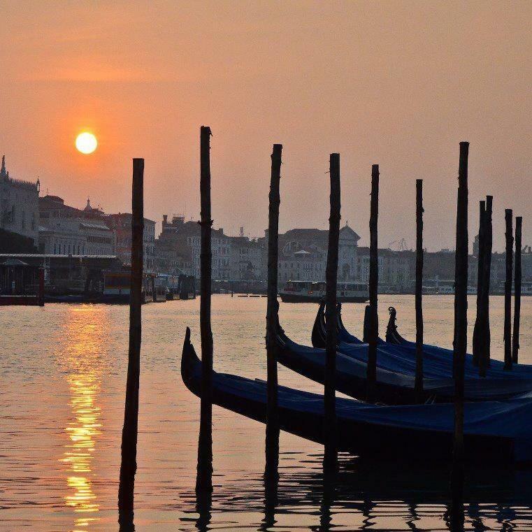 Biennale Ca Dario Apartment Venice Luaran gambar